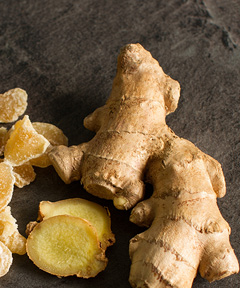 frische Ingwerknolle